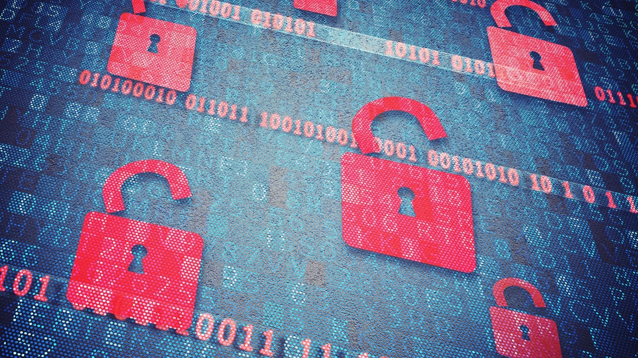 padlocks on top of coce